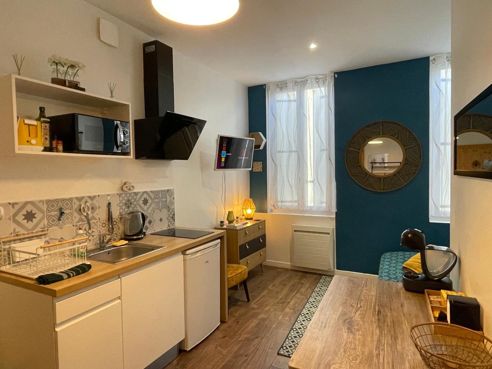 Appartement Chez Jean-Yves Et Zoe - La Boheme - Au Calme, Tres Propre, Proche Parkings à Niort Extérieur photo